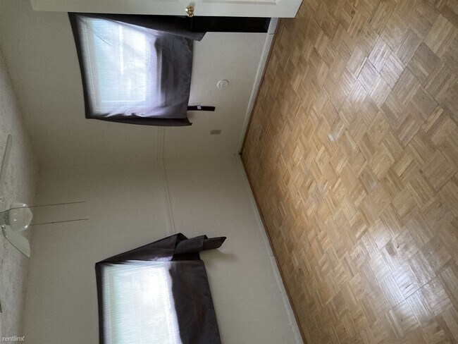 Foto del edificio - 3 br, 1.5 bath House - 20869 15 Mile Rd