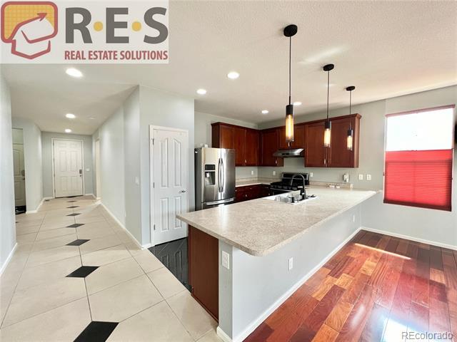 Foto del edificio - 13675 Spruce Way