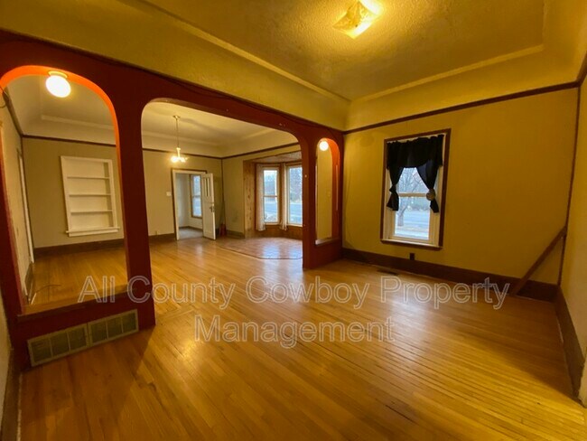 Foto del edificio - 418 S 6th St