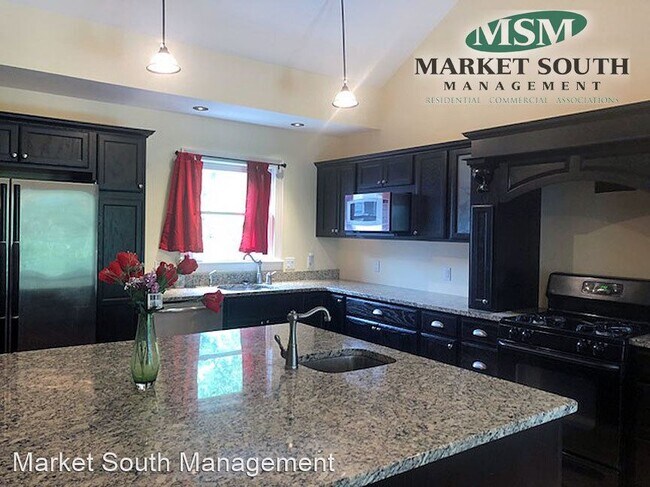 Foto del edificio - 4 br, 2 bath House - 418 Kinzie Avenue