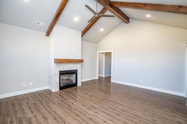 Building Photo - ***1936 Seay Cir***