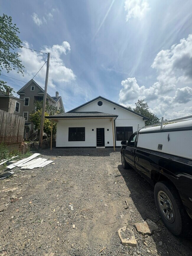 Foto del edificio - 515 Harrison Ave