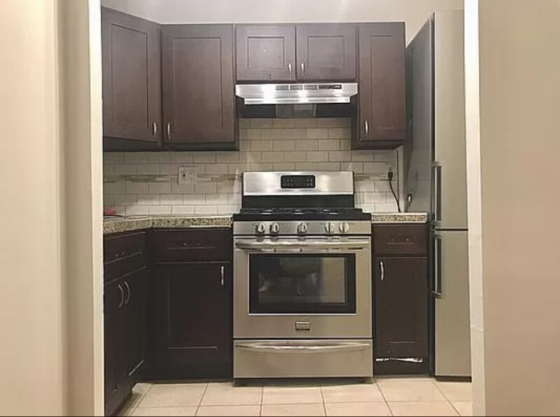 Foto principal - 515 Throop Ave