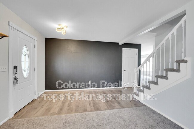 Foto del edificio - 3224 W 11th Ave Dr