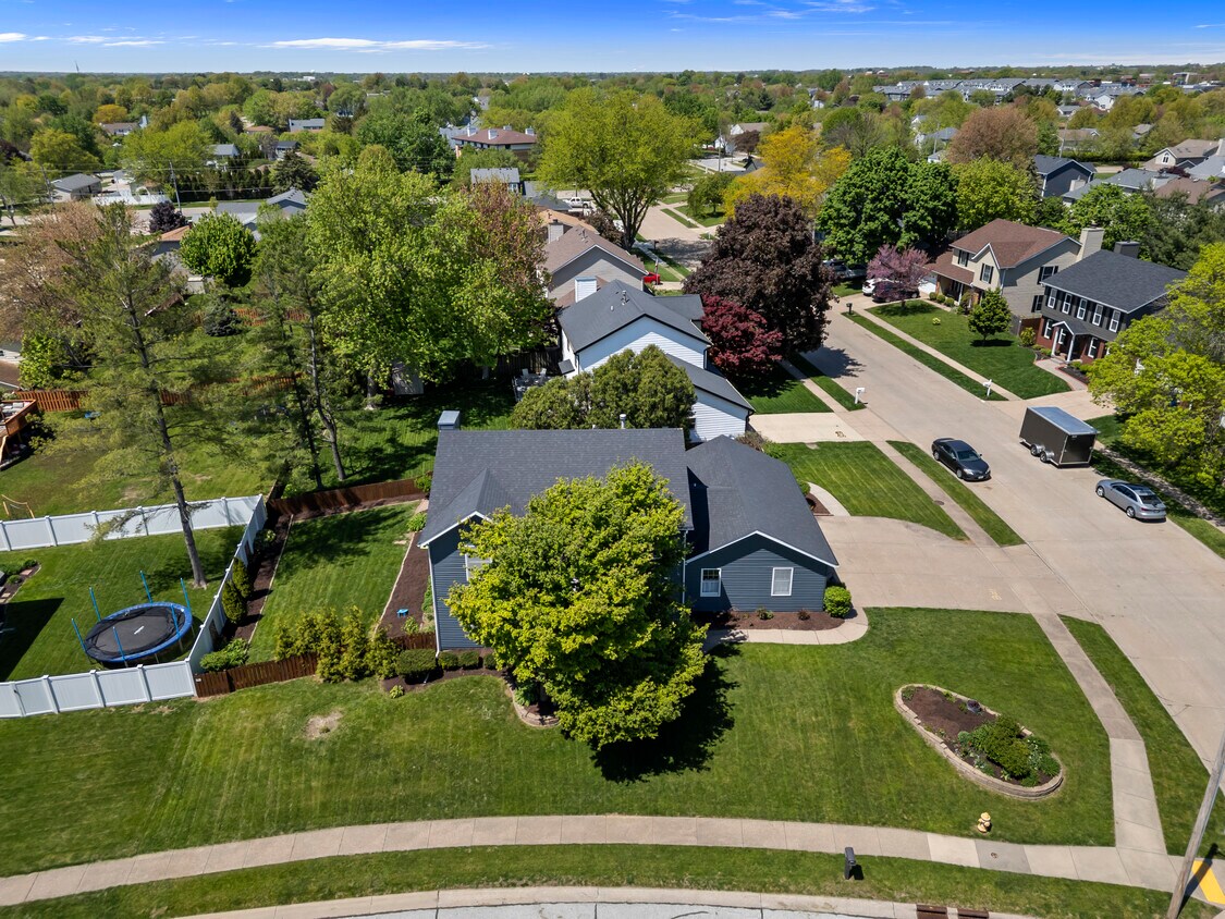 Foto principal - 4690 Lindbergh Dr