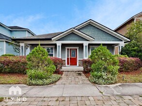 Building Photo - 3520 Hawthorn Way