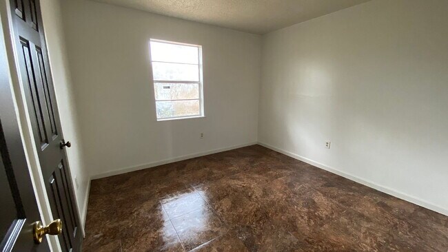 Foto del edificio - Single Family Home