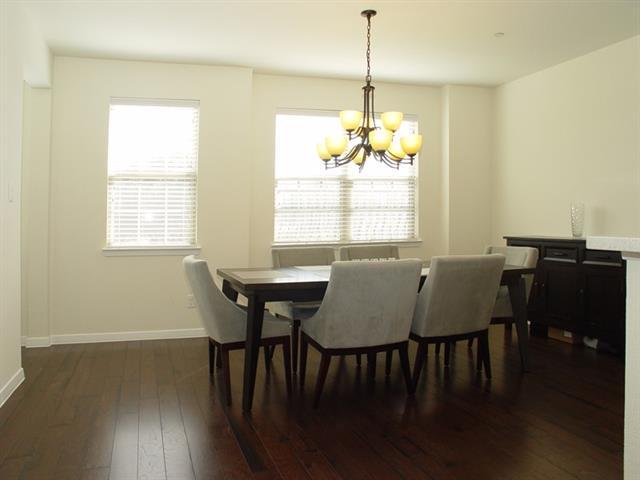 Building Photo - 3936 Amberwood Dr
