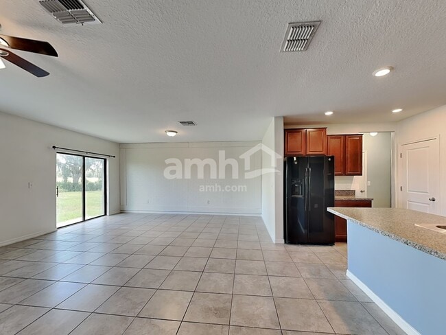 Building Photo - 10114 Carloway Hills Dr
