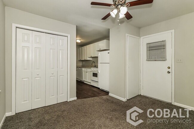 Foto del edificio - 1992 Woodland Hills Ave NW