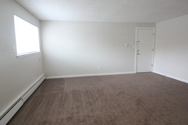 Foto del edificio - 5373 Field St