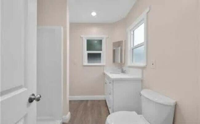 Foto del edificio - New 3 Bedroom 1 Bathroom House for Rent in Ontario CA 91764