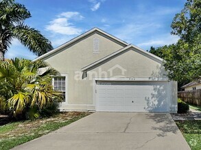 Building Photo - 990 Riviera Point Dr