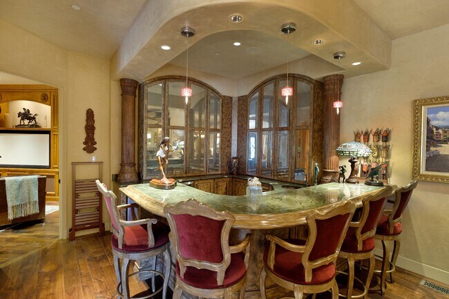Foto del edificio - 845 Brush Creek Rd