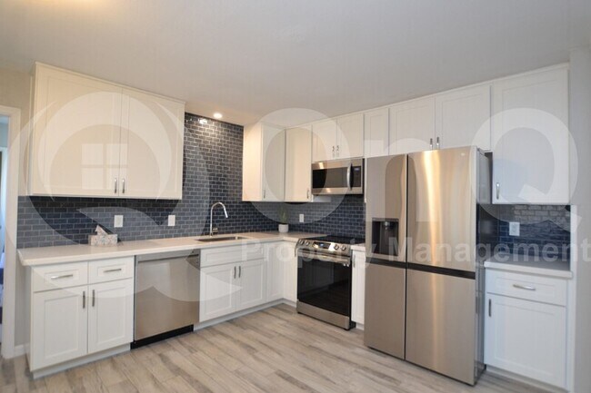 Foto del edificio - 3226 W Stella Ln