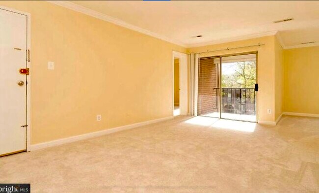 Foto del edificio - 8312 Tobin Rd