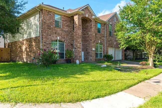 Foto del edificio - 8303 Hayden Cove Dr