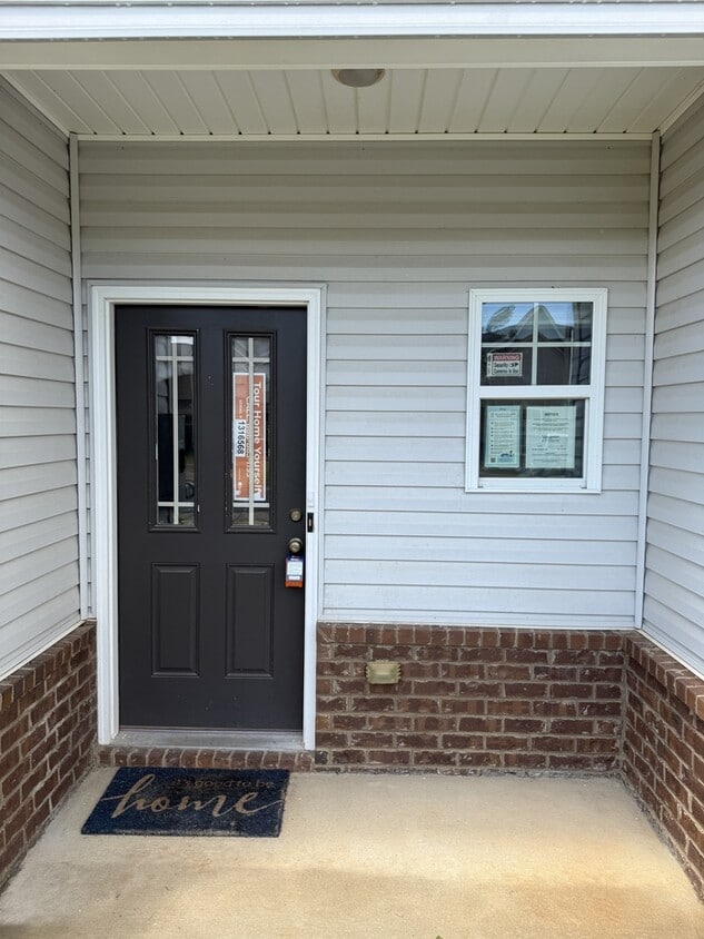 Primary Photo - Three Bedroom 2.5 Bath Townhome in Calera, AL