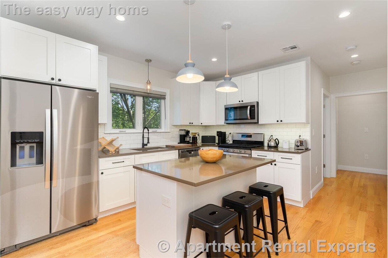 Malden 4 Bed, 2 bath Parking Included Townhouse for Rent in Malden