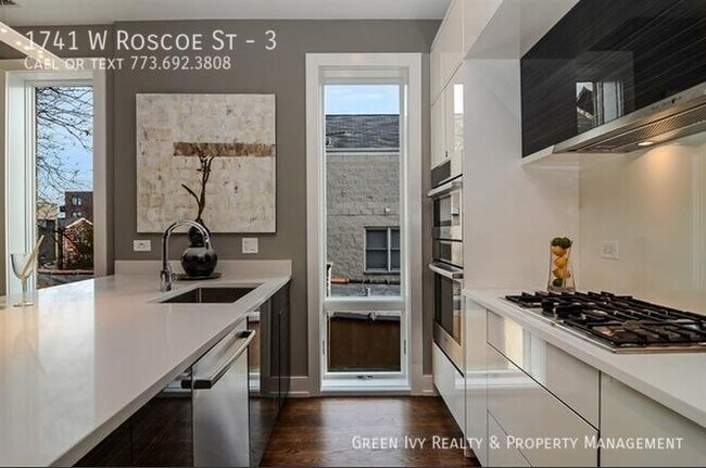 Foto del edificio - 1741 W Roscoe St