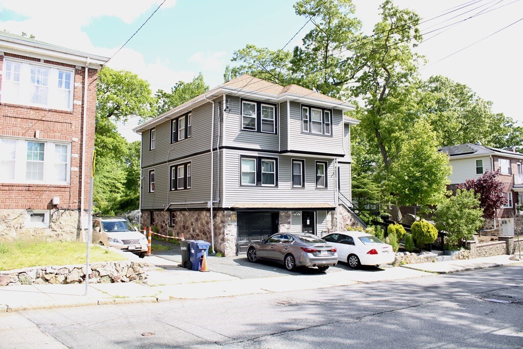Primary Photo - 31 Woodhaven St