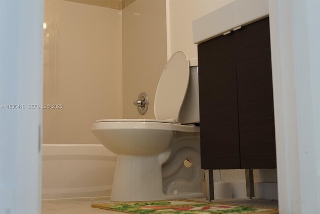 Foto del edificio - 1450 NE 147th St