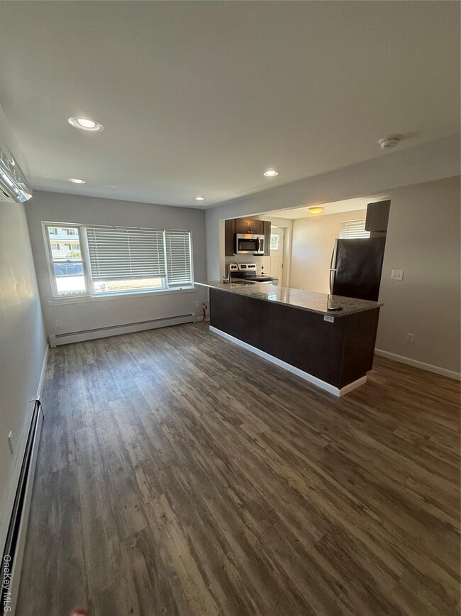 Building Photo - 1169 NY-17A