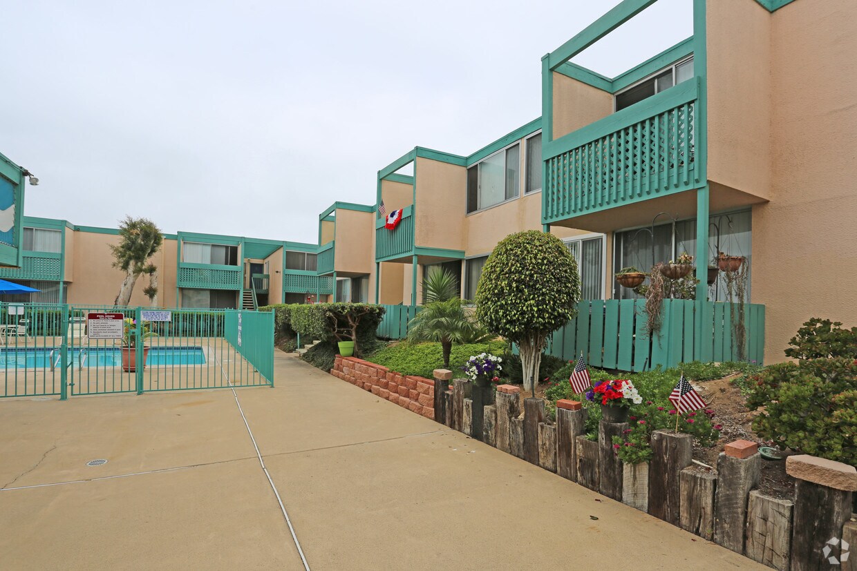 Sandpointe Apartment Homes Apartments in Oceanside, CA