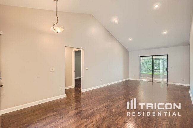 Building Photo - 3110 Riviera Bay Ct