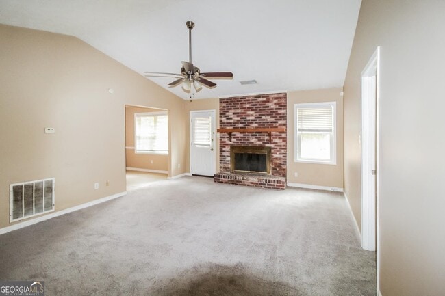 Building Photo - 1608 Sugar Plum Dr SW