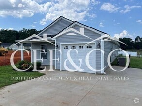 Building Photo - 500 Molly Parker Ln