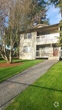 Building Photo - 1002 E Marine View Dr