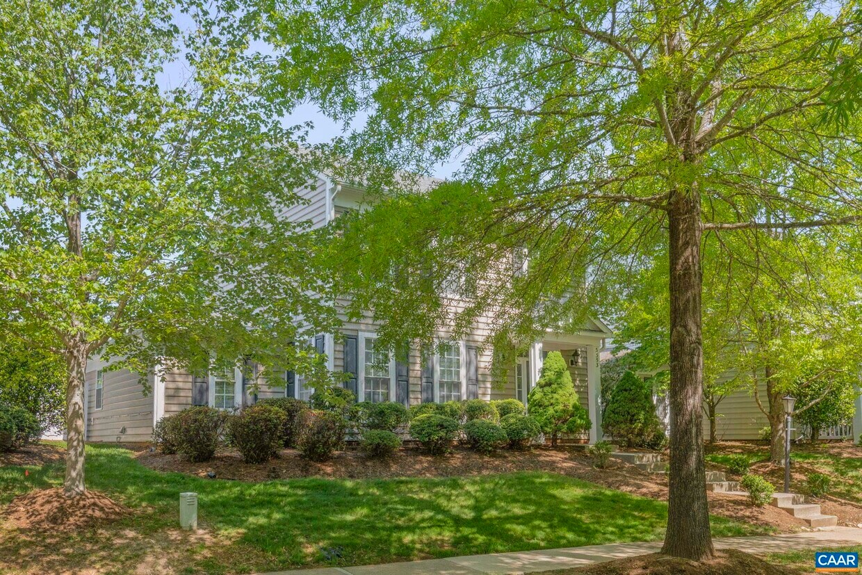 Foto principal - 3353 Turnberry Cir