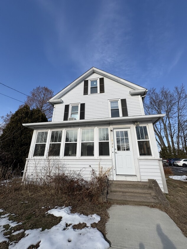Photo - 152 Russell St (Hadley, MA)