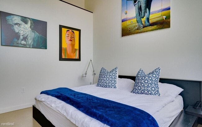 Building Photo - 1 br, 2 bath Condo - 1101 Washington Ave