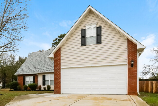 Building Photo - 3113 Blueberry Dr