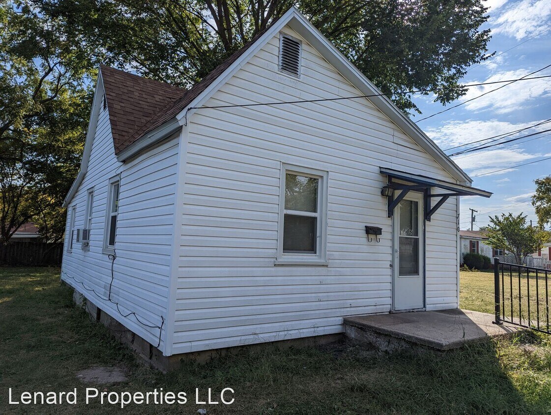 1 br, 1 bath House 710 West Locust House Rental in Bolivar, MO