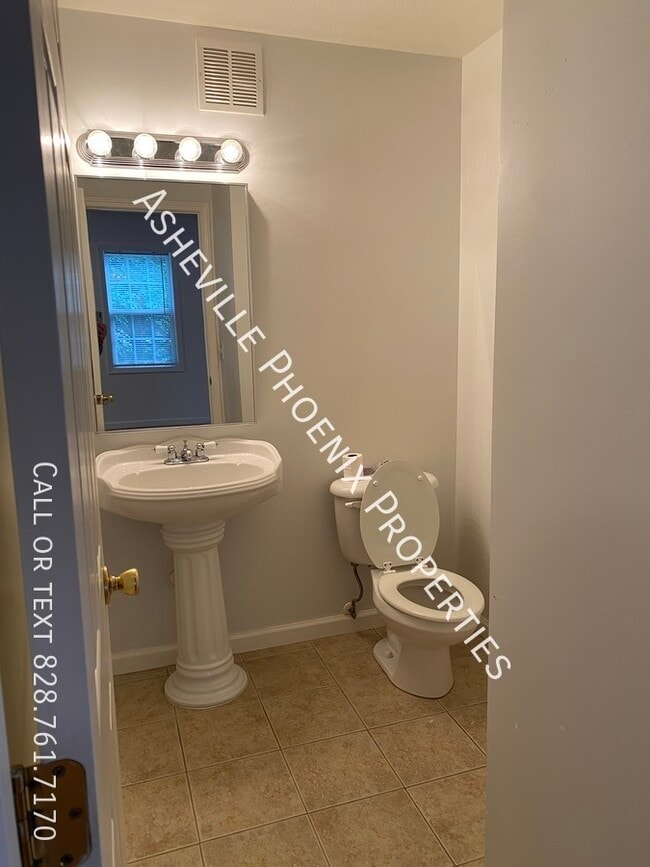 Building Photo - 101 Lanier Ln