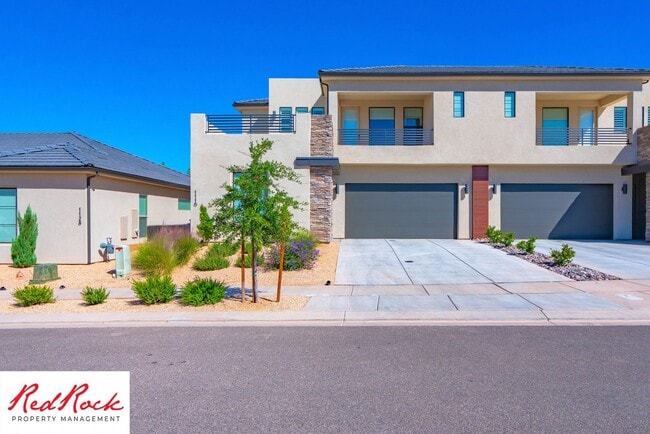Building Photo - Small Dog Friendly Beautiful 3 Bedroom Hom...