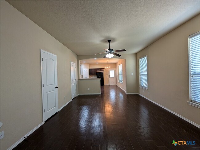 Building Photo - 1028 Brown Rock Dr