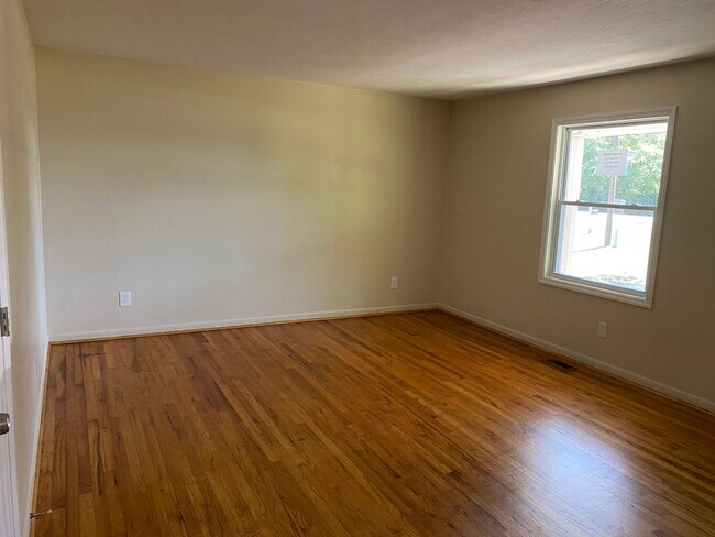 Foto del edificio - 3614 Golfview RD.