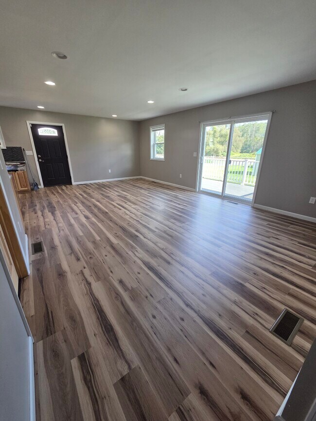 Living/Dining Area - 215 Main St