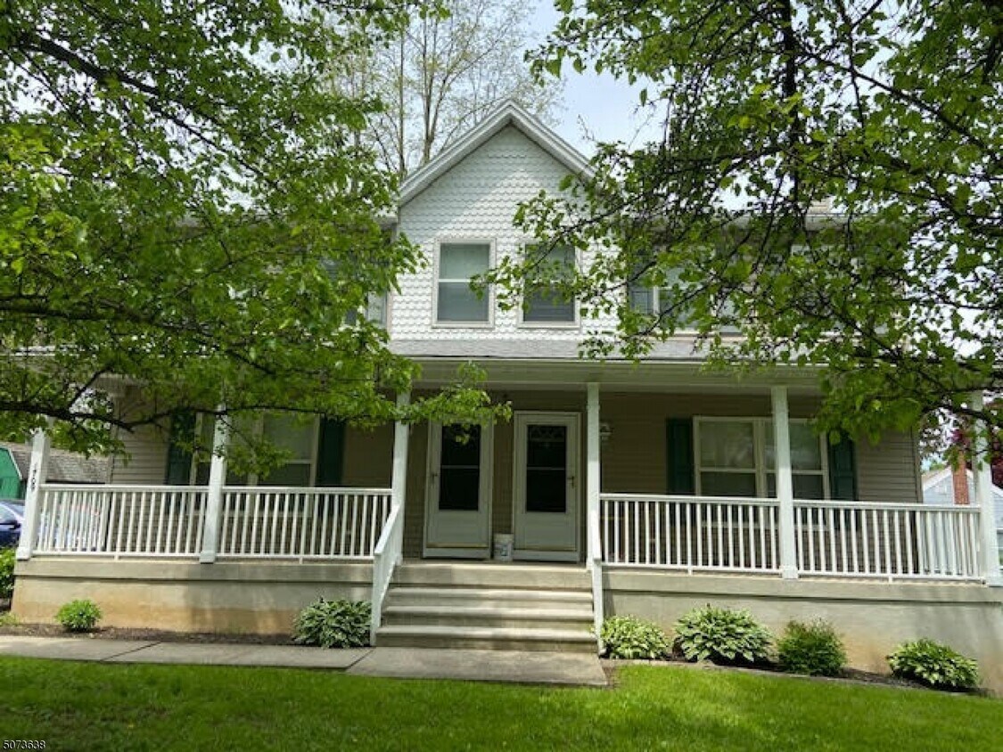 Primary Photo - 1709 County Rd 517