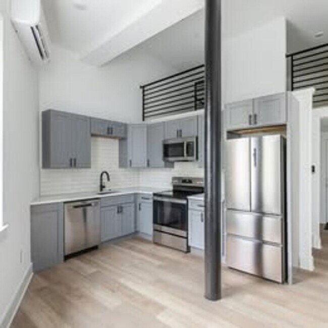 Foto del edificio - 6516 Germantown Ave