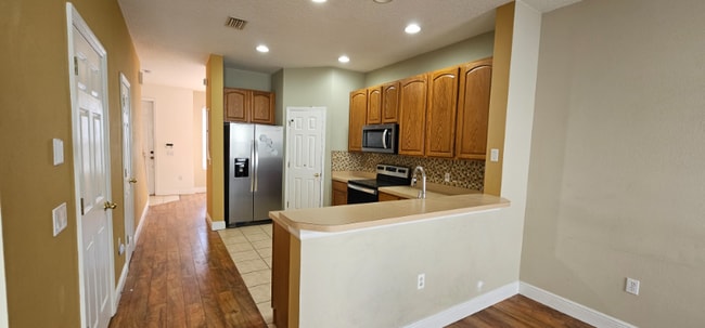 Building Photo - 8743 Abbey Ln