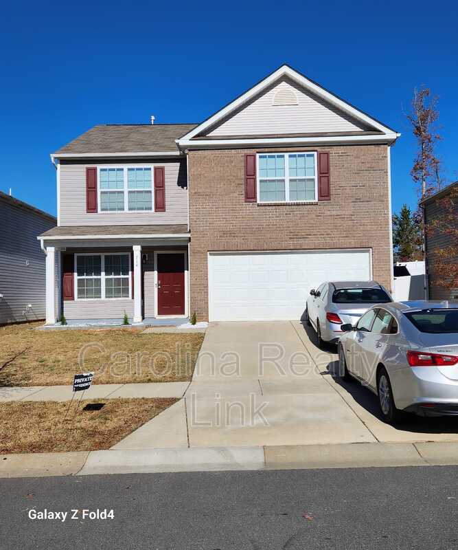 Foto principal - 714 Xander Dr