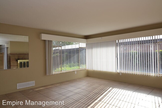 Foto del edificio - 6 br, 3 bath House - 1711 N. Mountain Ave