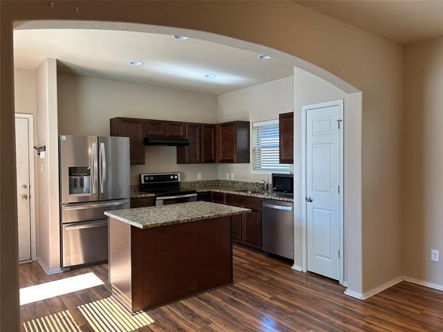 Foto del edificio - 1209 Land Oak Rd