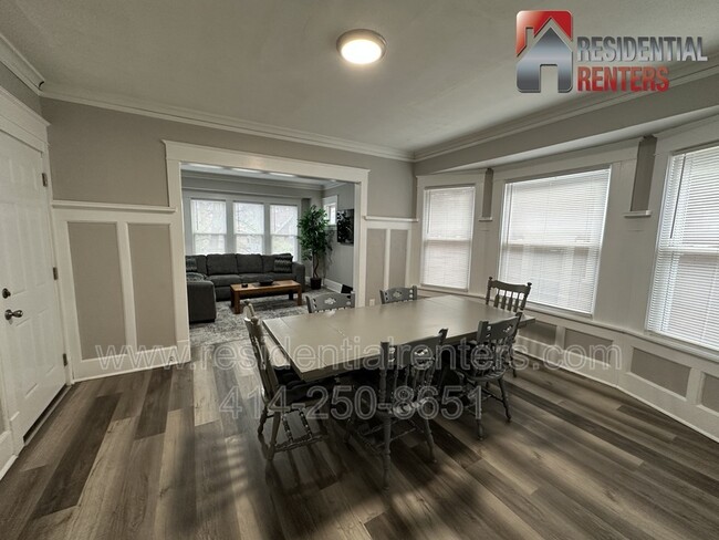 Foto del edificio - 2463 N 45th St