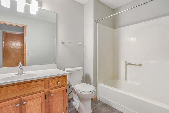 Foto del edificio - 9936 Fillmore St NE
